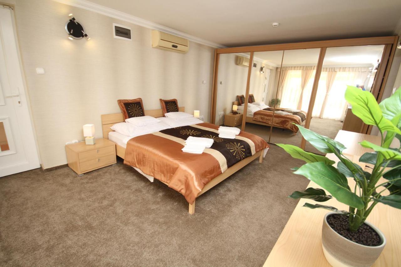 Astra Apartman Tatabánya Dış mekan fotoğraf